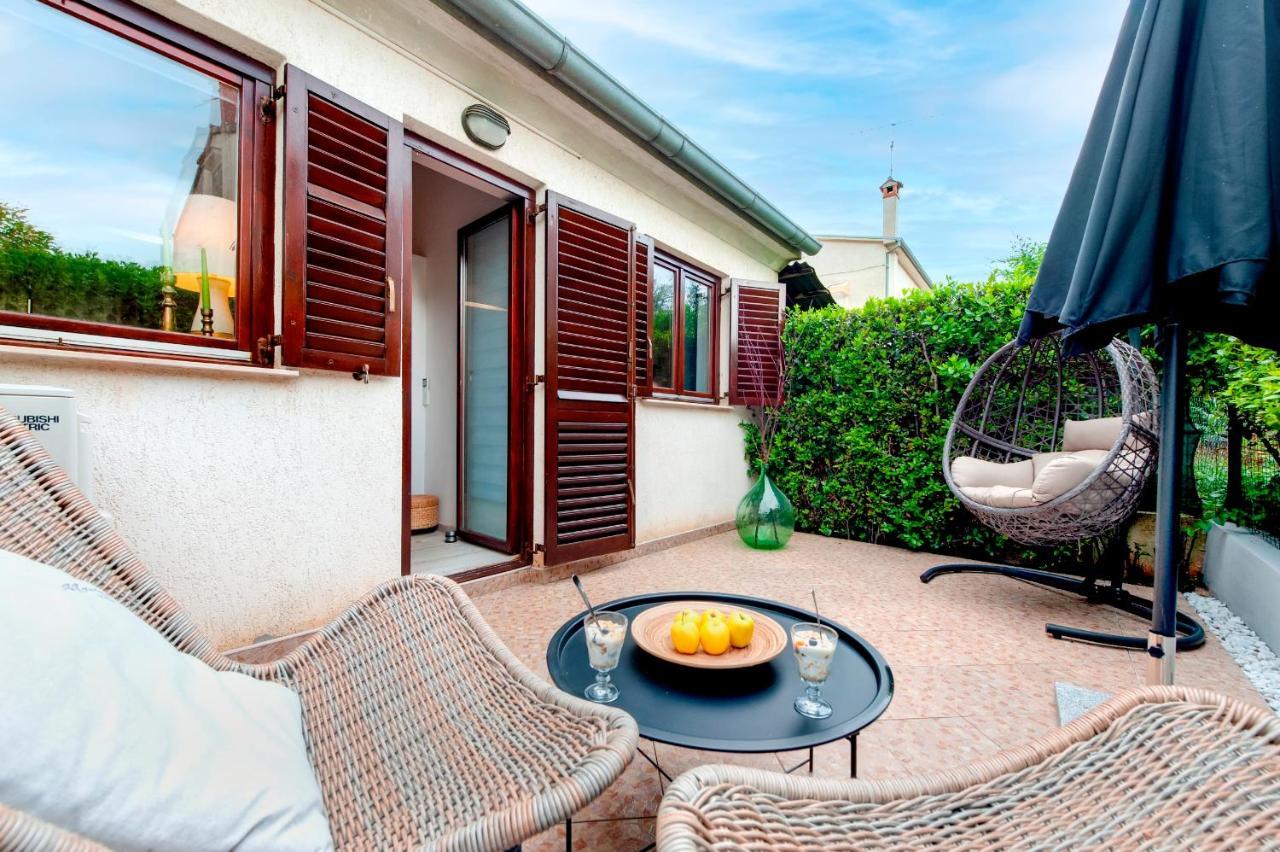 רוביני Villa B&B Marina & Parking Free מראה חיצוני תמונה