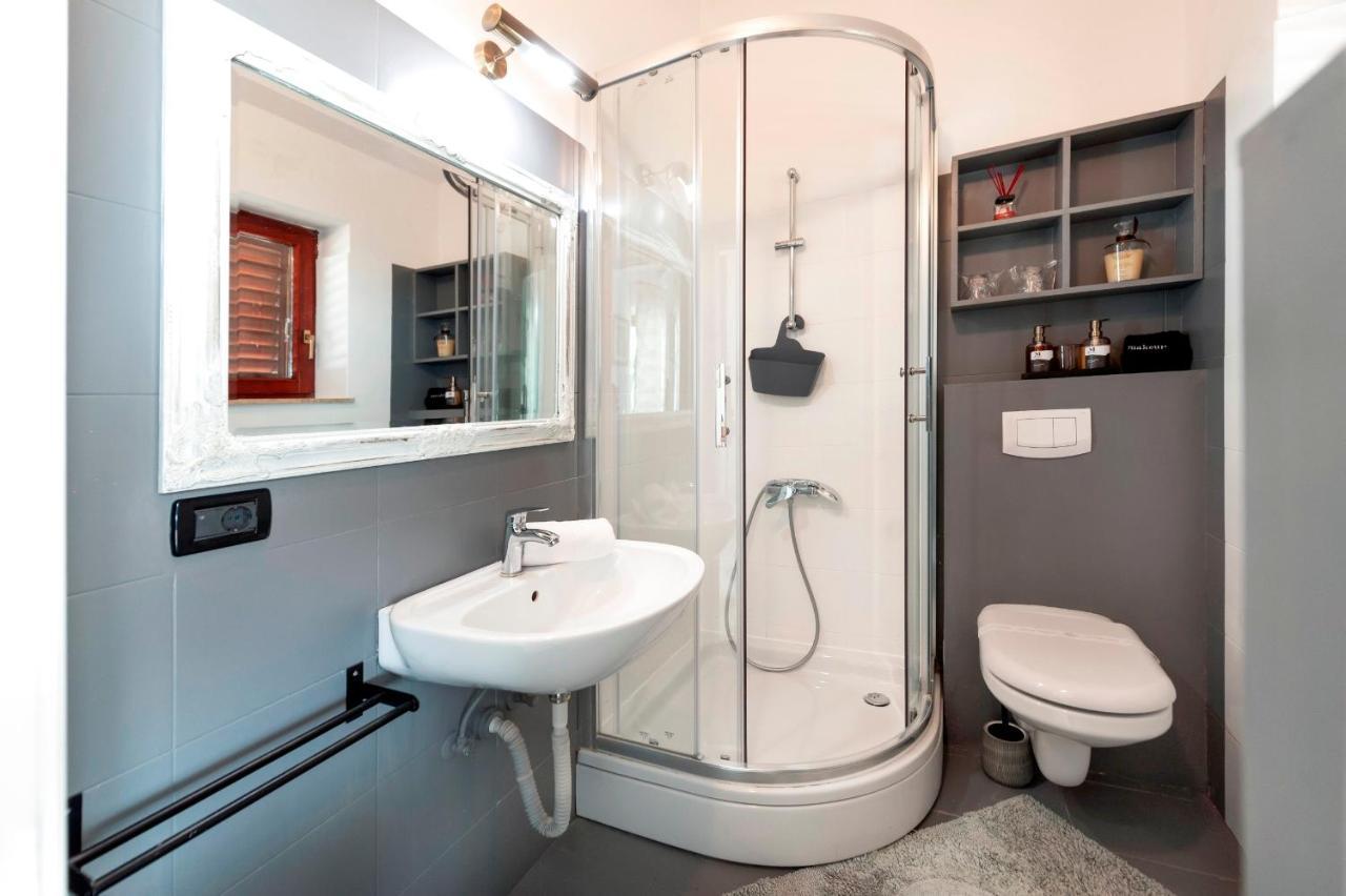 רוביני Villa B&B Marina & Parking Free מראה חיצוני תמונה