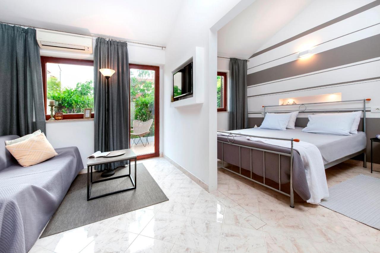רוביני Villa B&B Marina & Parking Free מראה חיצוני תמונה